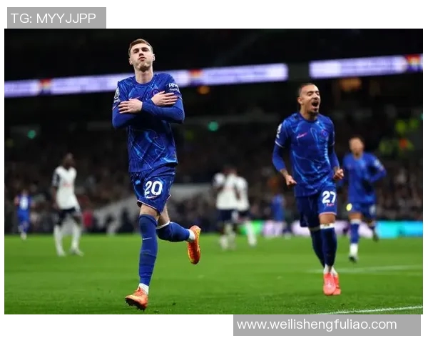 切尔西足球明星专属靴子图片展示与解析尽显运动魅力与时尚风范