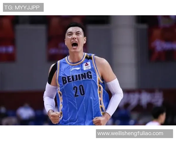 重庆篮球队的拼搏之路全国锦标赛特别报道展现奋斗精神与团队力量